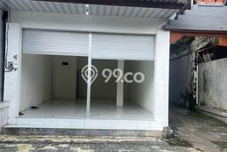 Ruko disewakan di Kuta Badung dengan luas bangunan 42m2 Ruko disewakan di Kuta Badung dengan luas bangunan 42m2