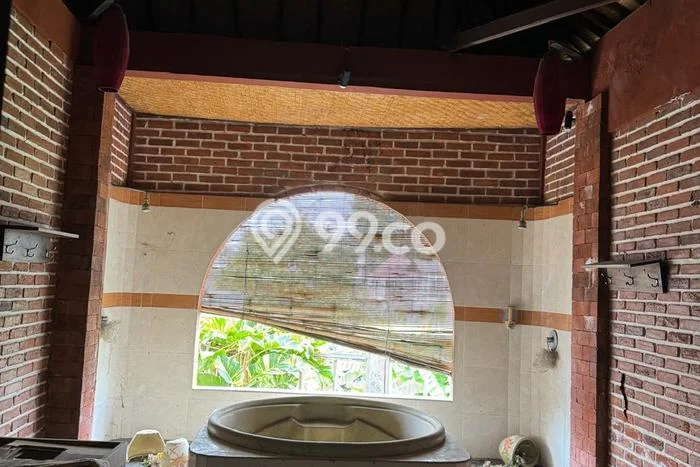 Komersial disewakan lokasi strategis Kuta Badung 550m2 Komersial disewakan lokasi strategis Kuta Badung 550m2