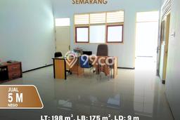 Hunian Elit LB 195m2 Siap Huni Desain Elegan di Gajahmada, Semarang Hunian Elit LB 195m2 Siap Huni Desain Elegan di Gajahmada, Semarang