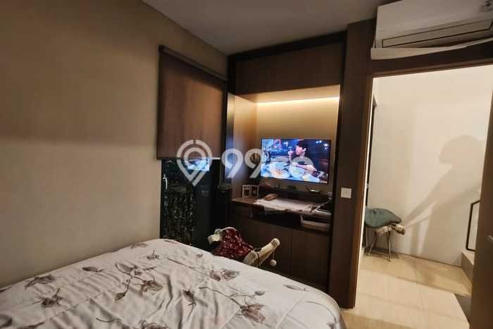 Rumah Modern 3 KT di BSD Green Wich Tangerang Full Furnished Rumah Modern 3 KT di BSD Green Wich Tangerang Full Furnished