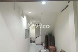 AREA KOMERSIAL! Ruko di Intercon, Luas 280m², Lokasi Strategis AREA KOMERSIAL! Ruko di Intercon, Luas 280m², Lokasi Strategis