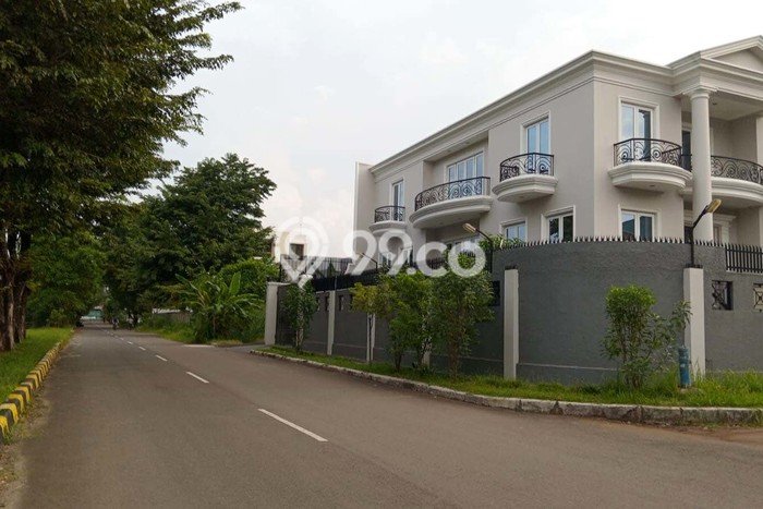 Untuk Dijual Tanah di Jakarta Barat, Luas 450m2 - Untuk Dijual Tanah di Jakarta Barat, Luas 450m2 -