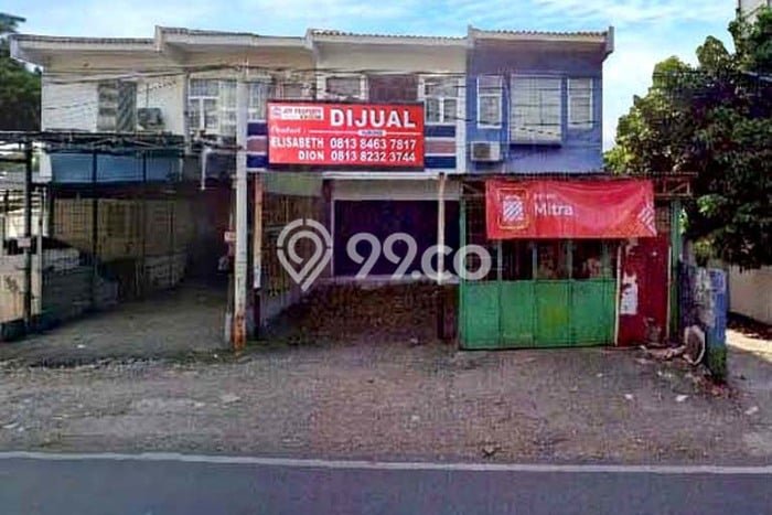 Unit Ruko disewakan di Kembangan Jakarta Barat dengan LT 140m2 / LB 180m2 Unit Ruko disewakan di Kembangan Jakarta Barat dengan LT 140m2 / LB 180m2