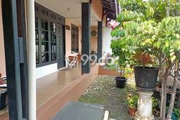 Ready to Use! Premium House LT 240m2 Desain Modern di Puri Indah Ready to Use! Premium House LT 240m2 Desain Modern di Puri Indah