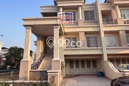 HARGA SPESIAL! Rumah Premium area Kelapa Gading, Jakarta Utara, Luas 162m² Bangunan 300m² BISA KPR! HARGA SPESIAL! Rumah Premium area Kelapa Gading, Jakarta Utara, Luas 162m² Bangunan 300m² BISA KPR!