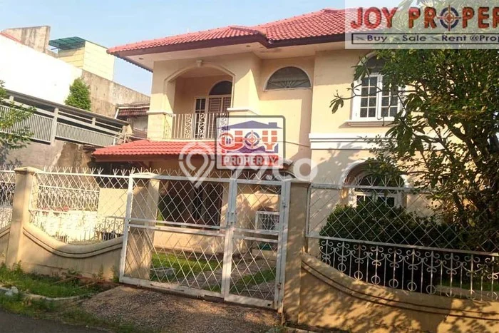 Jual Rumah Mewah Megah Dengan View Eksklusif di Kedoya Baru, Jakarta Barat Jual Rumah Mewah Megah Dengan View Eksklusif di Kedoya Baru, Jakarta Barat
