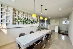 Aset Investasi! Kost Dijual di Beji, Depok, 40 KT, 21 KM, Luas 500m2 Aset Investasi! Kost Dijual di Beji, Depok, 40 KT, 21 KM, Luas 500m2