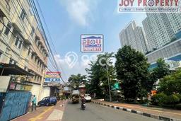 Unit Ruko Dijual di Jakarta Barat LT 57m2 & LB 203m2 Unit Ruko Dijual di Jakarta Barat LT 57m2 & LB 203m2