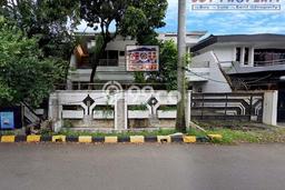 For Sale! Premium House LT 450m2 Desain Elegan di Intercon For Sale! Premium House LT 450m2 Desain Elegan di Intercon