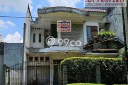 Jual Rumah Mewah Elegan Dengan View Cantik di Puri Indah, Jakarta Barat Jual Rumah Mewah Elegan Dengan View Cantik di Puri Indah, Jakarta Barat
