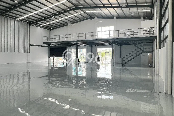 Untuk Disewa Gudang di Lippo Cikarang Cikarang LT 1440m2, LB 950m2 Untuk Disewa Gudang di Lippo Cikarang Cikarang LT 1440m2, LB 950m2