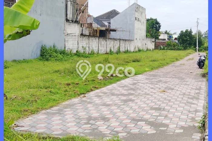 Tanah Siap Bangun Dijual di Yogyakarta Punya Luas 131m2 Tanah Siap Bangun Dijual di Yogyakarta Punya Luas 131m2