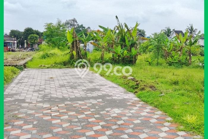 Dijual Tanah di Depok Sleman Luas 131m2 SHM Dijual Tanah di Depok Sleman Luas 131m2 SHM