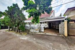 Rumah Eksklusif Siap Huni LT 500m2 di Cinere, Depok Rumah Eksklusif Siap Huni LT 500m2 di Cinere, Depok