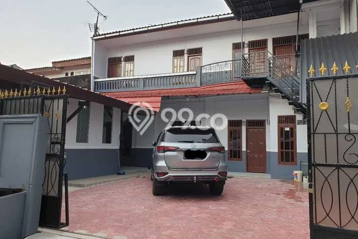 Dijual Kost Strategis di Duren Sawit, Jakarta Timur 8 KT, 8 KM, Luas Bangunan 180m2 Dijual Kost Strategis di Duren Sawit, Jakarta Timur 8 KT, 8 KM, Luas Bangunan 180m2