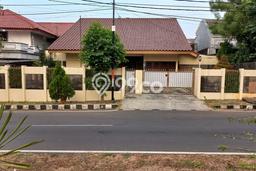 Jual Rumah Mewah Elegan Dengan View Eksklusif di Pondok Kelapa, Jakarta Timur Jual Rumah Mewah Elegan Dengan View Eksklusif di Pondok Kelapa, Jakarta Timur