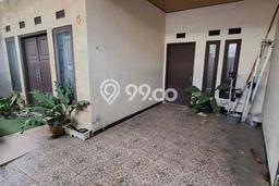 Dijual Hunian Rumah Terawat 4 Kamar di Cikutra, Bandung Dijual Hunian Rumah Terawat 4 Kamar di Cikutra, Bandung