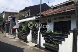 Siap Huni Rumah Mewah 6 Kamar di Regol Dekat ke Mana Pun Siap Huni Rumah Mewah 6 Kamar di Regol Dekat ke Mana Pun