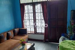 Rumah Modern 7 KT di Padasuka Bandung Rumah Modern 7 KT di Padasuka Bandung