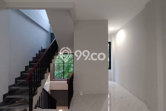 Rumah Minimalis 3 Kamar LT 85m2 di Jelambar Rumah Minimalis 3 Kamar LT 85m2 di Jelambar