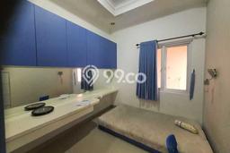 Disewakan! Rumah 5 Kamar Tidur &
4 Kamar Mandi di Kalideres, Jakarta Barat Disewakan! Rumah 5 Kamar Tidur &
4 Kamar Mandi di Kalideres, Jakarta Barat