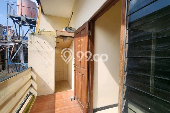 Disewakan! Rumah 4 Kamar Tidur &
3 Kamar Mandi di Puri Anjasmoro, Semarang Disewakan! Rumah 4 Kamar Tidur &
3 Kamar Mandi di Puri Anjasmoro, Semarang