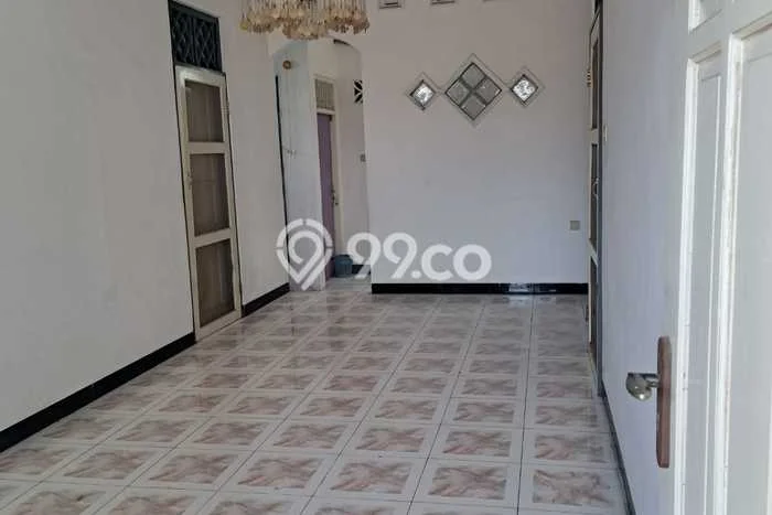 Disewakan Cepat Rumah Kondisi Baik di Area Banyumanik, Semarang Disewakan Cepat Rumah Kondisi Baik di Area Banyumanik, Semarang