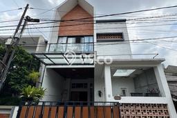 Dijual Rumah Eksklusif 4 KT di Pondok Bambu, Jakarta Timur Dijual Rumah Eksklusif 4 KT di Pondok Bambu, Jakarta Timur
