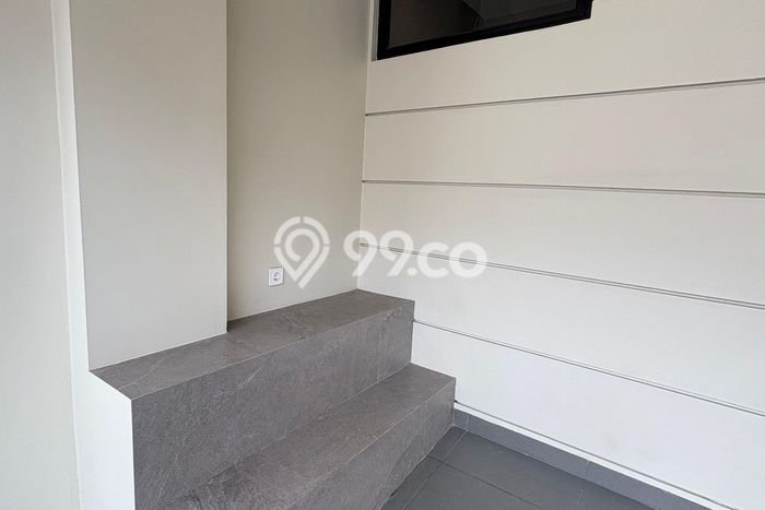 Rumah Luxury Modern Siap Huni di Kalideres Jakarta Barat Rumah Luxury Modern Siap Huni di Kalideres Jakarta Barat