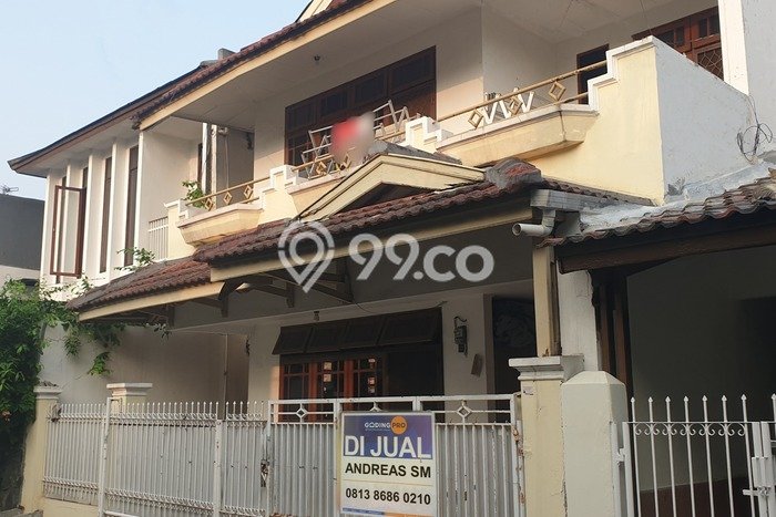 Dijual Rumah Mewah Megah Dengan View Cantik di Pulomas, Jakarta Timur Dijual Rumah Mewah Megah Dengan View Cantik di Pulomas, Jakarta Timur