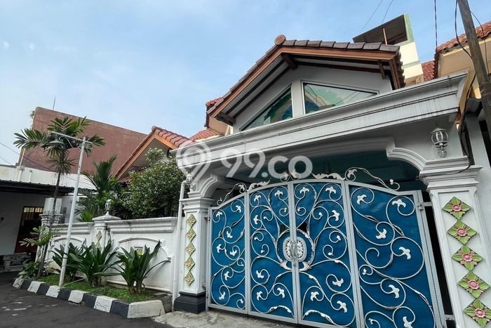 Siap Huni Rumah Minimalis & Modern LB 250m2 di Pejaten Siap Huni Rumah Minimalis & Modern LB 250m2 di Pejaten