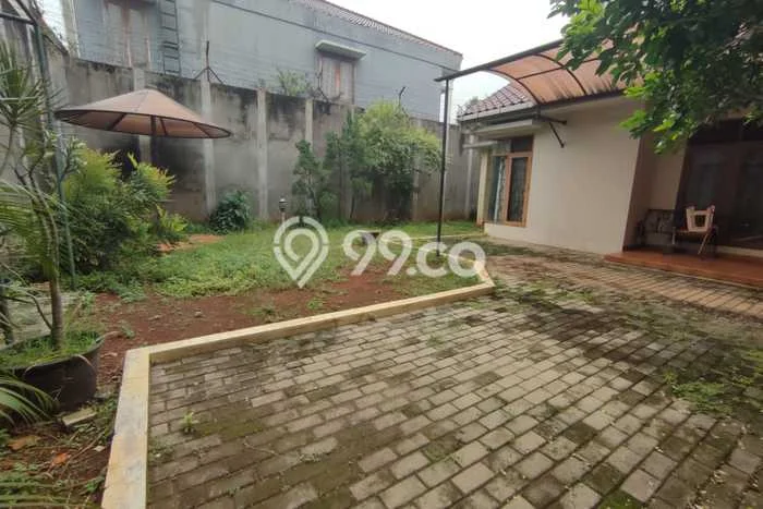 Rumah Eksklusif Dijual LT 492m2 di Cinere, Depok Rumah Eksklusif Dijual LT 492m2 di Cinere, Depok