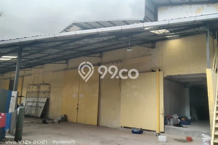 Unit Gudang disewakan di Cengkareng Jakarta Barat dengan LT 100m2 / LB 215m2 Unit Gudang disewakan di Cengkareng Jakarta Barat dengan LT 100m2 / LB 215m2