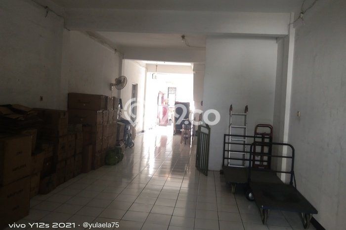 Unit Komersial Disewakan di Jakarta Barat Kawasan Strategis Harga Kompetitif Unit Komersial Disewakan di Jakarta Barat Kawasan Strategis Harga Kompetitif