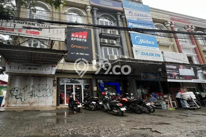 Tersedia Ruko Bisnis di Karawaci Tangerang Harga Sewa Menarik Bisa Nego Tersedia Ruko Bisnis di Karawaci Tangerang Harga Sewa Menarik Bisa Nego