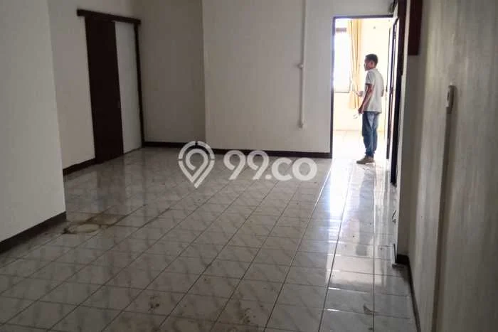 Unit Komersial Disewakan di Tangerang Area Strategis Harga Kompetitif Unit Komersial Disewakan di Tangerang Area Strategis Harga Kompetitif
