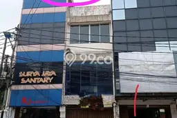 Ruko Disewa di Jakarta Pusat dengan LB 133m2 Area Komersial Ramai Ruko Disewa di Jakarta Pusat dengan LB 133m2 Area Komersial Ramai