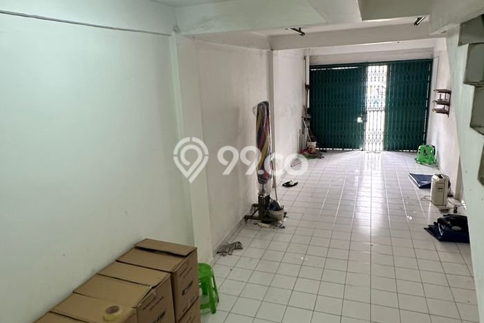 Unit Komersial Disewakan di Jakarta Barat Kawasan Strategis Harga Kompetitif Unit Komersial Disewakan di Jakarta Barat Kawasan Strategis Harga Kompetitif