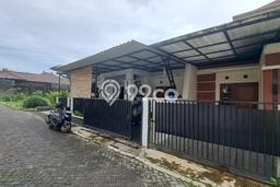 For Sale Rumah 5 Kamar Lokasi Ideal Bagus dan Strategis di Tegalrejo For Sale Rumah 5 Kamar Lokasi Ideal Bagus dan Strategis di Tegalrejo
