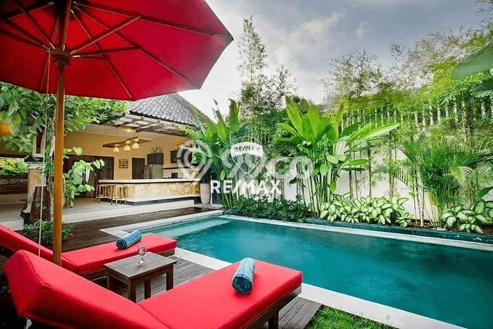 LOKASI PREMIUM! Vila Kawasan , Luas 250m2m², Akses ke Pusat Kota LOKASI PREMIUM! Vila Kawasan , Luas 250m2m², Akses ke Pusat Kota