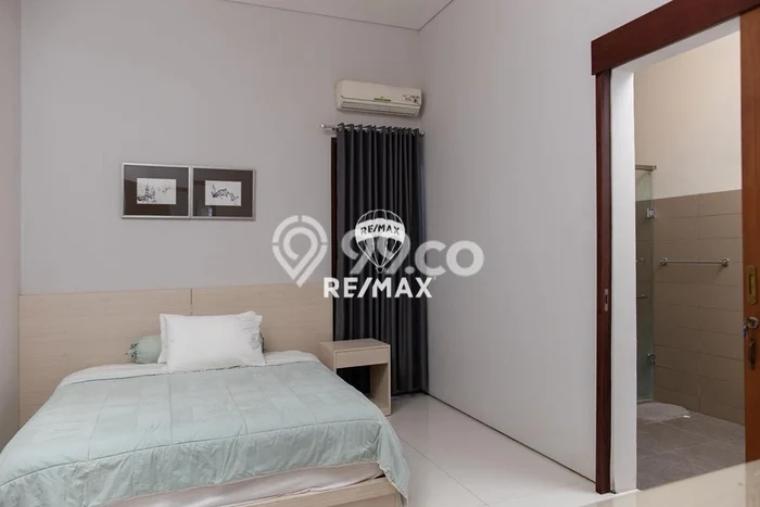 Rumah Sewa Badung LT 100m2 LB 300m2 Area Jimbaran Rumah Sewa Badung LT 100m2 LB 300m2 Area Jimbaran