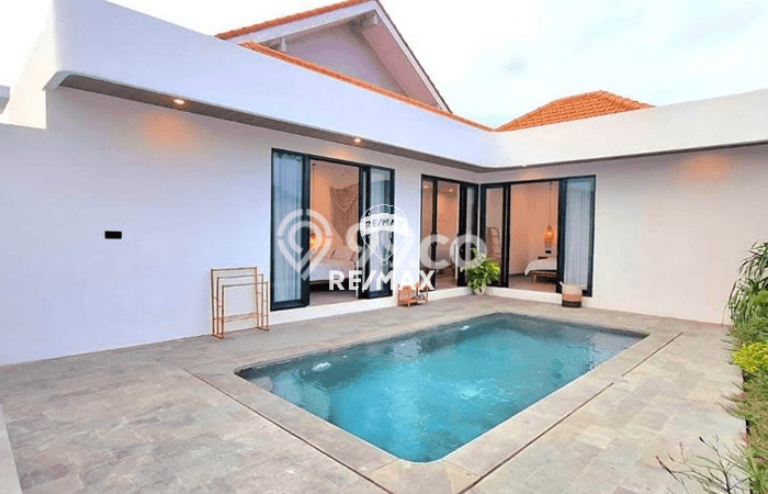 Vila Kawasan , Luas 200m2m², Disewakan, Lingkungan Nyaman Vila Kawasan , Luas 200m2m², Disewakan, Lingkungan Nyaman