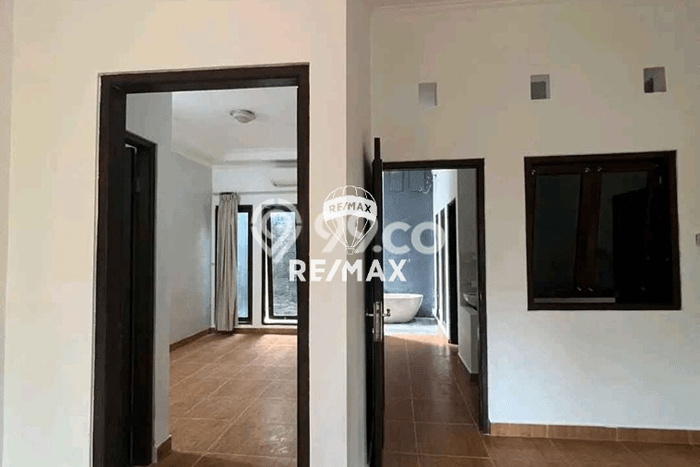 Rumah Minimalis 2 KT LT 110m2 di Kerobokan Rumah Minimalis 2 KT LT 110m2 di Kerobokan