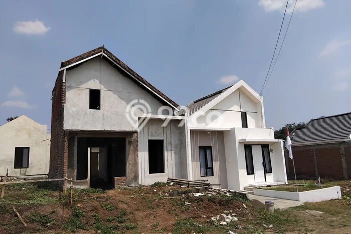 Rumah Minimalis LT 60m2m² Terawat di Pakis, Dekat Pusat Perbelanjaan, Malang Rumah Minimalis LT 60m2m² Terawat di Pakis, Dekat Pusat Perbelanjaan, Malang