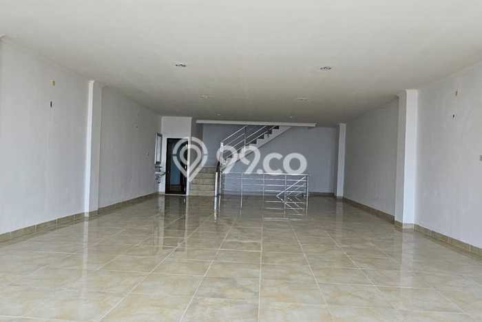Ruko Komersial Dijual di Pesanggrahan Jakarta Selatan LT 198m2 & LB 403m2 Ruko Komersial Dijual di Pesanggrahan Jakarta Selatan LT 198m2 & LB 403m2