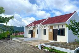 Jual Rumah Harga Miring Cicantayan Punya 2 Kamar & LT 60m2 Jual Rumah Harga Miring Cicantayan Punya 2 Kamar & LT 60m2