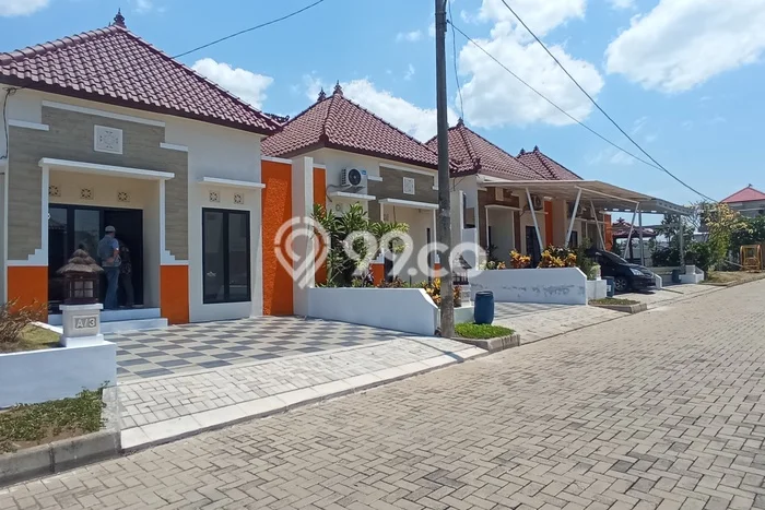 Hunian Cantik Minimalis Lb 83m2 di Tembalang, Semarang Hunian Cantik Minimalis Lb 83m2 di Tembalang, Semarang