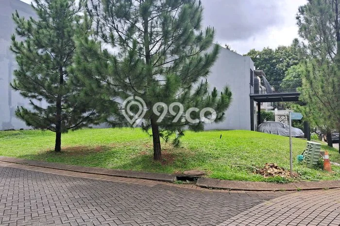 Lahan Kosong Dijual di Tangerang Selatan dengan Area 300m2 Lahan Kosong Dijual di Tangerang Selatan dengan Area 300m2