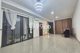 Dijual Hunian Mewah dengan Fasilitas Sekitar Komplit di BSD, Tangerang Selatan Dijual Hunian Mewah dengan Fasilitas Sekitar Komplit di BSD, Tangerang Selatan