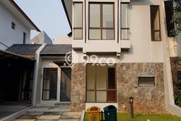 Ready to Use! Premium House LT 144m2 Desain Elegan di BSD City Ready to Use! Premium House LT 144m2 Desain Elegan di BSD City